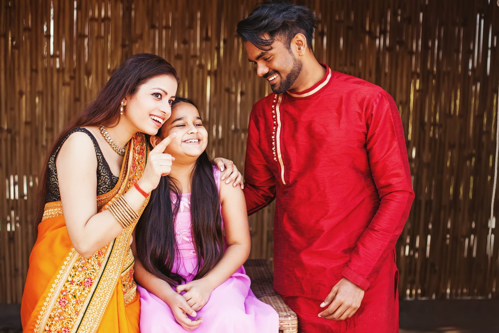 What is the difference between a Bangladeshi and Bengali?