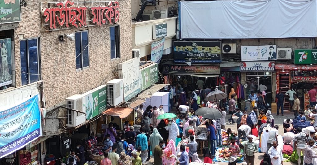 Gausia Market: Bangladesh’s Timeless Treasure Trove for Bargain Hunters