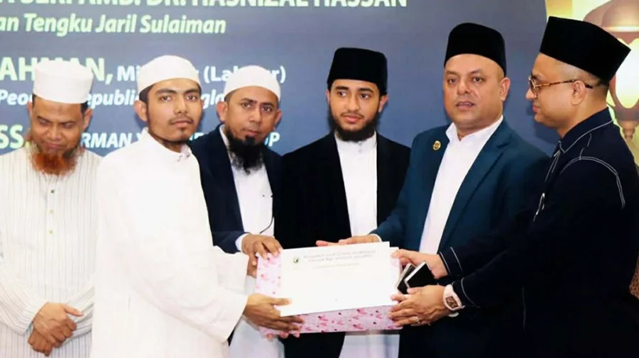 Bangladesh’s Hafez Ibrahim Sheikh Wins First Place at International Quran Competition